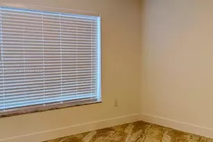 1097 NW 38th St, Miami, FL 33127 - Photo 20