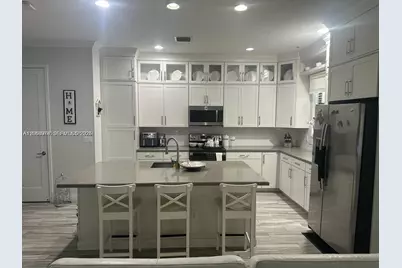 20977 NW 1st St, Pembroke Pines, FL 33029 - Photo 10