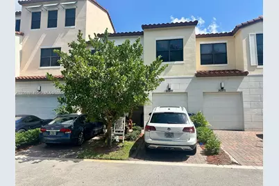 20977 NW 1st St, Pembroke Pines, FL 33029 - Photo 2