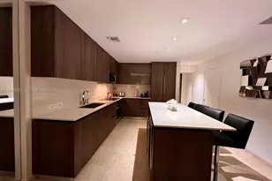 88 SW 7th St, Miami, FL 33130 - Photo 2
