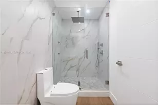 665 NE 117th St, Biscayne Park, FL 33161 - Photo 24