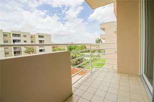 8050 NW 8th St, Miami, FL 33126 - Photo 36