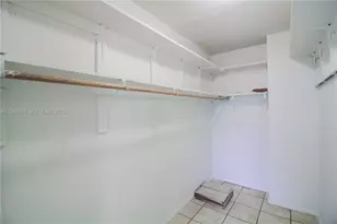 8050 NW 8th St, Miami, FL 33126 - Photo 22