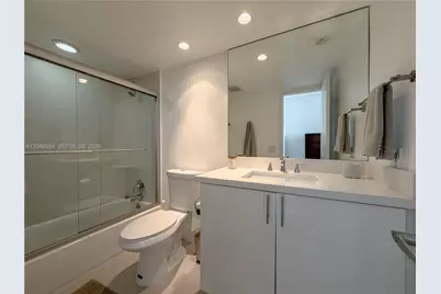 2750 NE 183rd St #2108, Aventura, FL 33160 - Photo 24