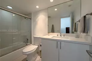 2750 NE 183rd St, Aventura, FL 33160 - Photo 24