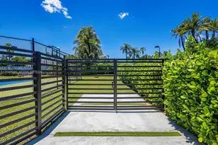 10506 SW 89th Pl, Miami, FL 33176 - Photo 10