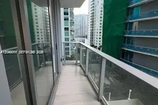 77 SE 5th St, Miami, FL 33131 - Photo 2