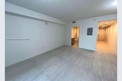 77 SE 5th St #1704, Miami, FL 33131 - Photo 8