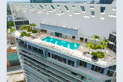 1300 Brickell Bay Dr #2509, Miami, FL 33131 - Photo 2