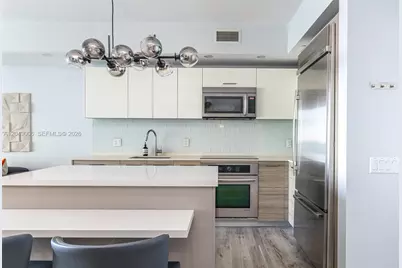1300 Brickell Bay Dr #2509, Miami, FL 33131 - Photo 14