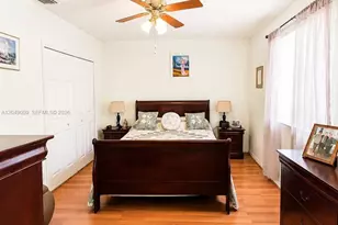 5800 W 18th Ln, Hialeah, FL 33012 - Photo 10