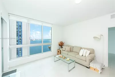 300 S Biscayne Blvd #T-2814, Miami, FL 33131 - Photo 4