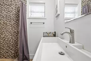 446 NE 64th St, Miami, FL 33138 - Photo 14