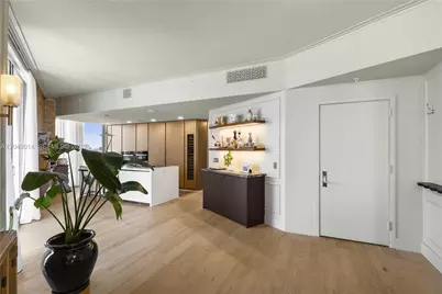 6800 Indian Creek Dr #4D, Miami Beach, FL 33141 - Photo 2