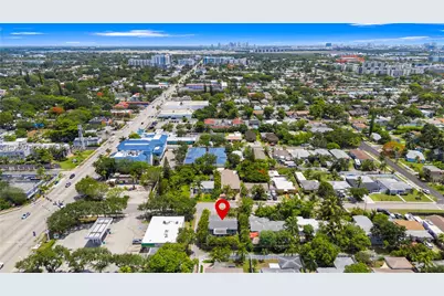 28 SE 7th St, Dania Beach, FL 33004 - Photo 12