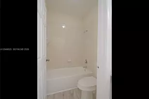 1308 N Santa Catalina Cir, North Lauderdale, FL 33068 - Photo 18