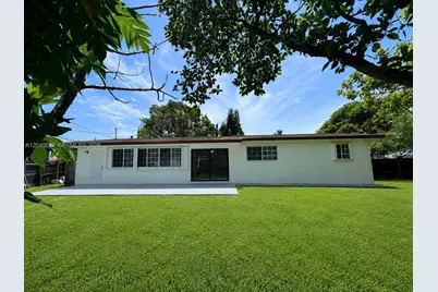 19202 NW 23rd Ct, Miami Gardens, FL 33056 - Photo 2