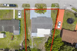 20630 NW 37th Ct, Miami Gardens, FL 33055 - Photo 32