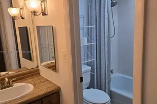 3690 Inverrary Dr, Lauderhill, FL 33319 - Photo 22