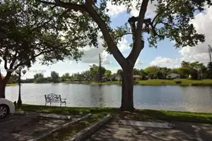 3690 Inverrary Dr, Lauderhill, FL 33319 - Photo 24