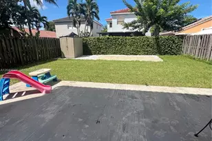 1430 SE 18th Pl, Homestead, FL 33035 - Photo 16
