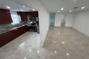 4365 W 1st Ave, Hialeah, FL 33012 - Photo 2
