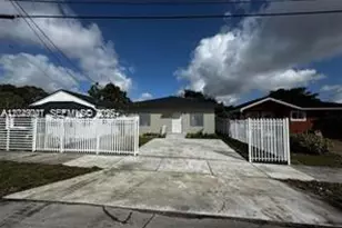 1717 NW 70th St, Miami, FL 33147 - Photo 4