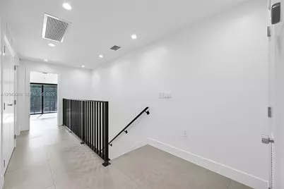 8871 SW 28th St, Miami, FL 33165 - Photo 18