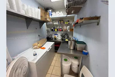 Restaurant Space NW For Lease, Miami, FL 33122 - Photo 6