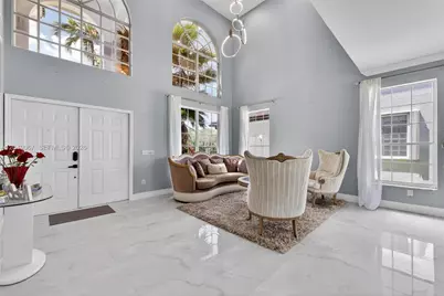 18498 E Covington Trce #18498, Boca Raton, FL 33498 - Photo 8