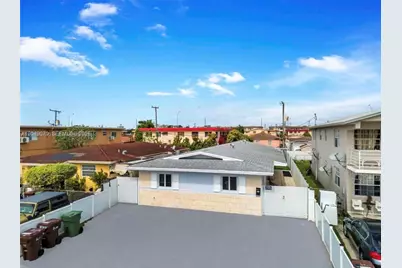329 W 18th St, Hialeah, FL 33010 - Photo 2