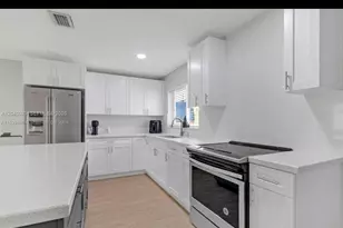 329 W 18th St, Hialeah, FL 33010 - Photo 18