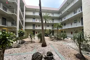 1800 SW 81st Ave, North Lauderdale, FL 33068 - Photo 8