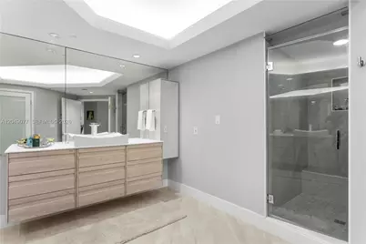 2600 Island Blvd #2603, Aventura, FL 33160 - Photo 24