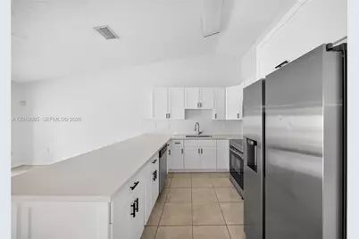 14412 SW 115th St, Miami, FL 33186 - Photo 2