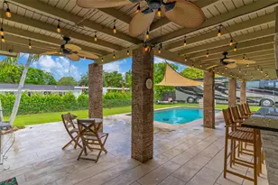 10360 SW 112th St, Miami, FL 33176 - Photo 2