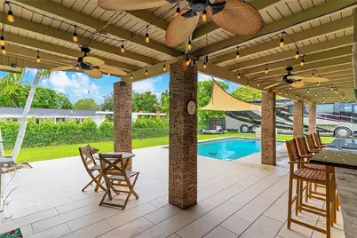 10360 SW 112th St, Miami, FL 33176 - Photo 2