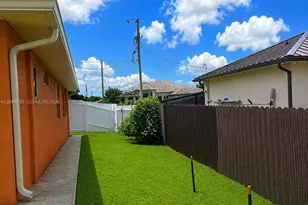 2903 19th St SW, Lehigh Acres, FL 33976 - Photo 14