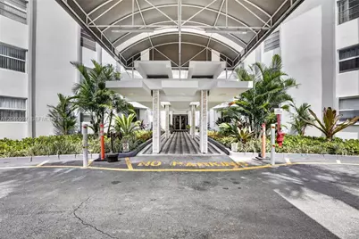 1913 S Ocean Dr #225, Hallandale Beach, FL 33009 - Photo 2