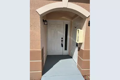 1261 SE 27th St #104, Homestead, FL 33035 - Photo 1