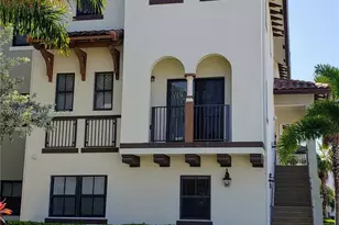 10620 NW 88th St, Doral, FL 33178 - Photo 1
