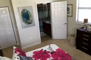 10620 NW 88th St, Doral, FL 33178 - Photo 18