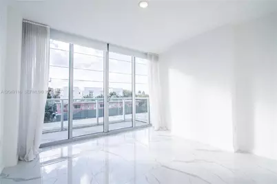8425 Crespi Blvd #304, Miami Beach, FL 33141 - Photo 12