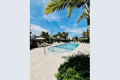 2411 Laguna Circle North #1411, Miami, FL 33181 - Photo 8