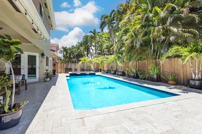 11035 NW 47th Ln, Doral, FL 33178 - Photo 14