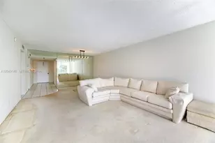 605 Oaks Dr, Pompano Beach, FL 33069 - Photo 24