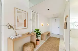 605 Oaks Dr, Pompano Beach, FL 33069 - Photo 1