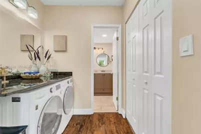3800 Hillcrest Dr #422, Hollywood, FL 33021 - Photo 24