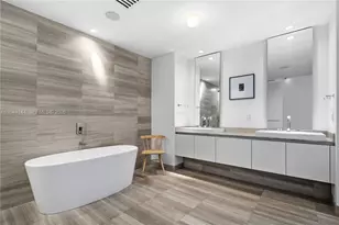 3250 NE 188th St, Aventura, FL 33180 - Photo 28