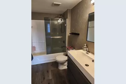 460 S Park #209, Hollywood, FL 33021 - Photo 2